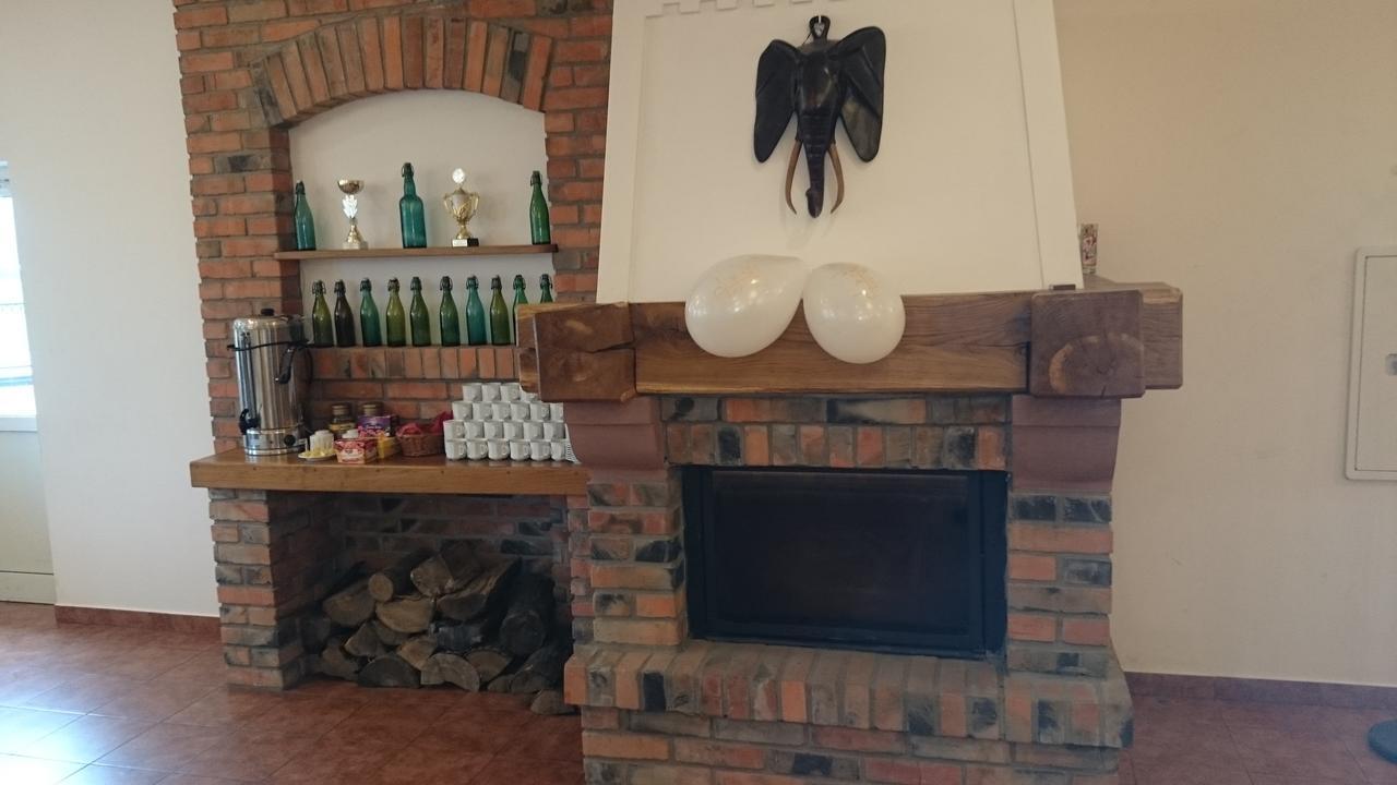 Zajazd Gielarek Grebow Εξωτερικό φωτογραφία